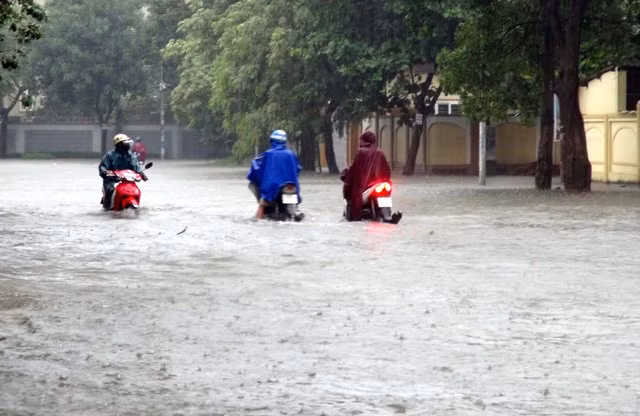 Miền Trung trắng nước mưa lũ ảnh 3