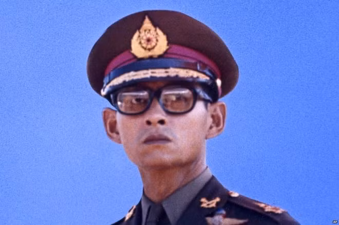 Nhìn lại cuộc đời Nhà vua Bhumibol qua ảnh ảnh 6