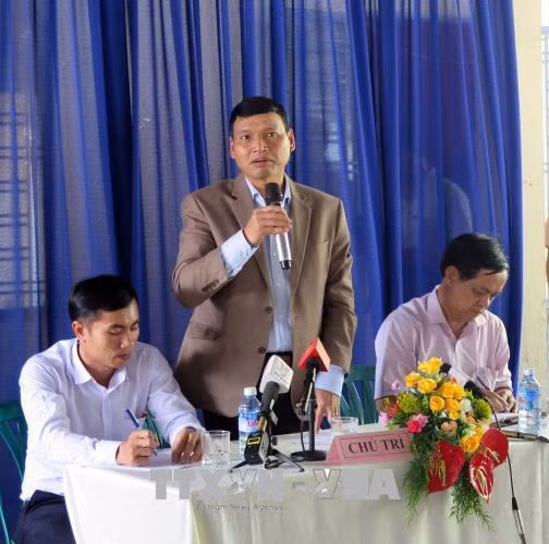 Lãnh đạo thành phố Đà Nẵng đối thoại với người dân về nhà máy thép gây ô nhiễm ảnh 1