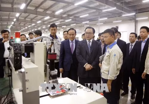 Bí thư Hà Nội Hoàng Trung Hải thăm, động viên công nhân lao động ảnh 1