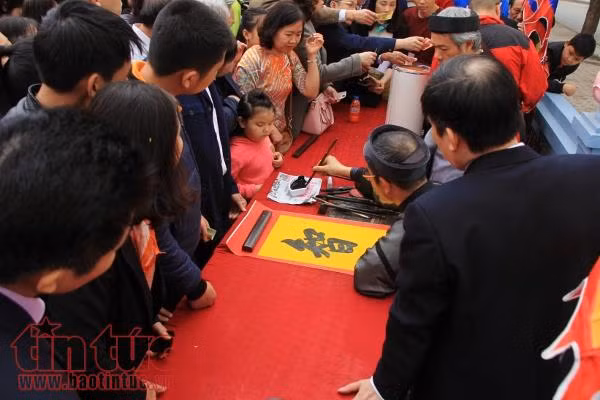 Tôn vinh chữ ‘Học’ tại Lễ Khai bút đầu Xuân Mậu Tuất 2018 ảnh 10
