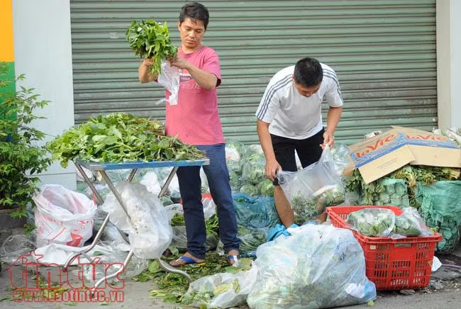 Cá lóc nướng đắt hàng ngày vía Thần Tài ảnh 12