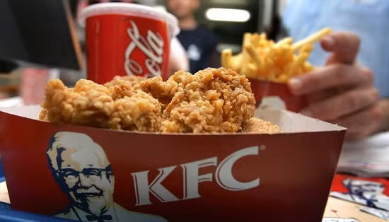Gà rán KFC phải đóng cửa hàng trăm cửa hàng ảnh 1