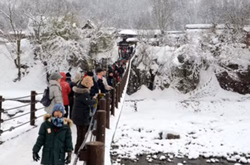 Thăm làng cổ Shirakawago ở Nhật Bản ảnh 4