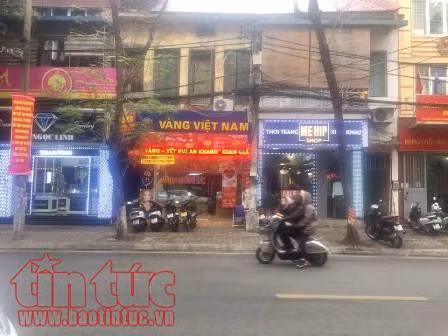 Trước ngày vía Thần tài, giá vàng nhảy múa dù khách mua chưa tăng đột biến ảnh 2