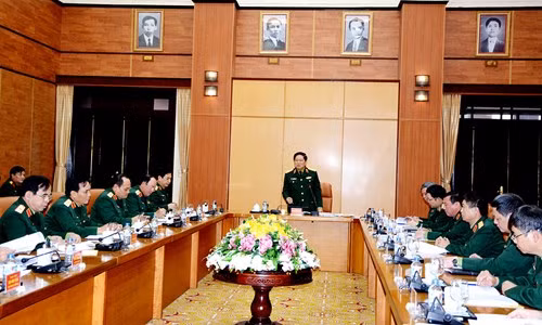 Đại tướng Ngô Xuân Lịch làm việc với Bộ Tổng Tham mưu ảnh 1