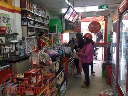 Mùng 5 Tết: Giá rau rẻ, thực phẩm, đồ tươi sống nhích nhẹ ảnh 1