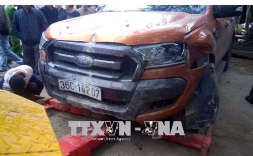 Ô tô đâm 3 xe máy, 1 taxi làm 6 người bị thương nặng ảnh 2