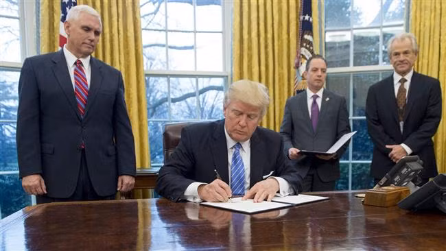 25 Thượng nghị sĩ Mỹ gửi 'tâm thư' kêu gọi Tổng thống Trump quay lại TPP ảnh 1
