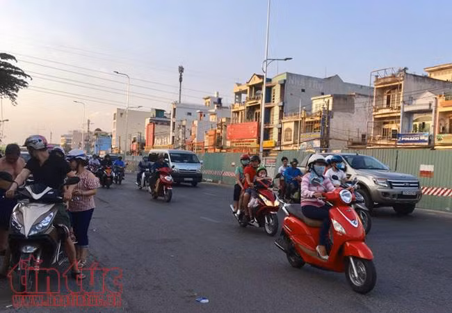Các cửa ngõ TP Hồ Chí Minh thông thoáng trong chiều ngày nghỉ Tết cuối cùng ảnh 5