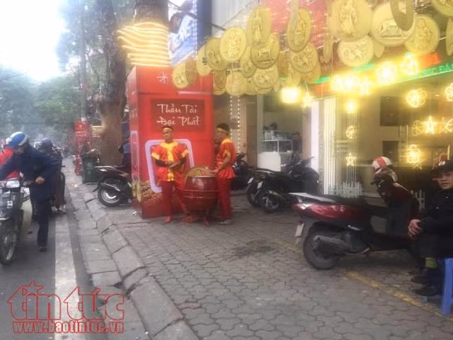 Trước ngày vía Thần tài, giá vàng nhảy múa dù khách mua chưa tăng đột biến ảnh 4