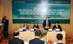 Khúc Tráng ca từ đá