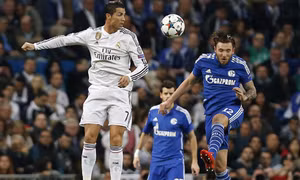 Gục ngã tại Bernabeu, Real lầm lũi vào tứ kết