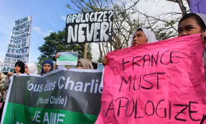 Biểu tình phản đối tranh biếm họa của Charlie Hebdo ở Algeria