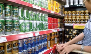 Quy định dán tem bia lại "nóng"