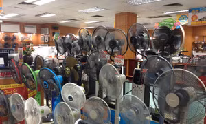 Đồ chống nóng tiết kiệm điện đắt khách