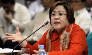 Philippines tìm cách ngăn Trung Quốc xây đảo trên Biển Đông