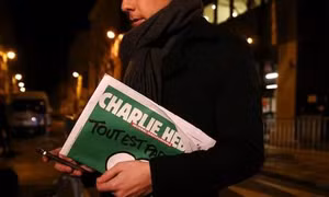 Ai Cập, Senegal cấm ấn phẩm mới của 'Charlie Hebdo' 