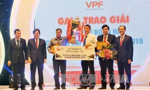 Trao 11 danh hiệu xuất sắc nhất các Giải bóng đá chuyên nghiệp