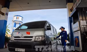Xăng giảm 4 lần, cước vận tải khó giảm theo 