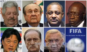Mỹ dùng bê bối FIFA để đánh lạc hướng vụ NSA 
