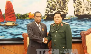 Đại tướng Phùng Quang Thanh tiếp Cục trưởng Cục Cơ yếu - Bộ Nội vụ Cuba 