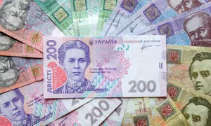 Ngân hàng Ukraine tăng lãi suất tái cấp vốn lên 30%