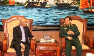 Đại tướng Phùng Quang Thanh tiếp Thứ trưởng Quốc phòng Philipines 