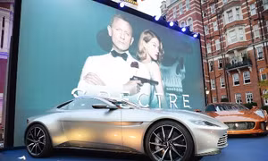 Lễ công chiếu Hoàng gia của “Điệp viên 007” tại London