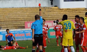 Trồi sụt… V.League 