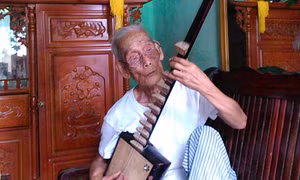 Duyên nghiệp cùng đàn đáy, ca trù