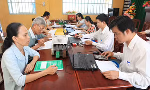 Đưa vốn đến đồng bào Khmer