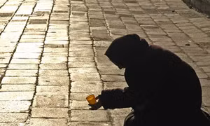 Khi lòng nhân bị lợi dụng