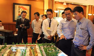 Bất động sản hạng trung, cao cấp hút khách