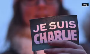 Charlie Hebdo đăng hình Nhà tiên tri trên bìa số mới