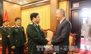  Đại tướng Phùng Quang Thanh tiếp Đại sứ Mỹ