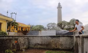 Gian nan trồng rau trên đảo