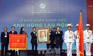 Chủ tịch nước dự lễ trao danh hiệu Anh hùng Lao động cho Viện Pasteur 