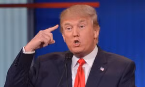 Tỷ phú Trump kêu gọi "cấm cửa" người Hồi giáo 