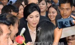  Bà Yingluck trình diện tòa do vụ kiện trợ giá gạo 