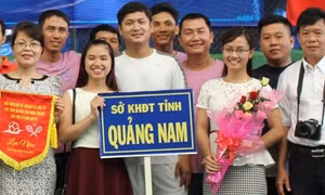 Bộ Nội vụ giải đáp về trường hợp bổ nhiệm giám đốc sở tuổi 30