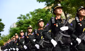 Những "bóng hồng" kiêu hãnh trong đoàn quân diễu binh 