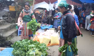 Mùa đông đi chợ vùng cao