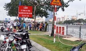 Người đàn ông nhảy kênh Tàu Hủ tự tử