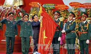 Lực lượng vũ trang Quân khu 7 nhận Huân chương Quân công hạng Nhất