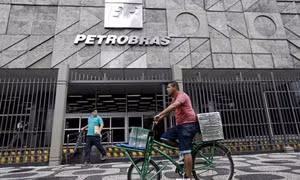 Chính phủ Brazil bác cáo buộc nhận hối lộ của Petrobras 