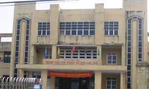 Làm rõ vụ bé 3 tuổi tử vong sau khi tiêm