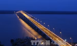 Khẩn trương xử lý lún nứt đường dẫn cầu Cổ Chiên
