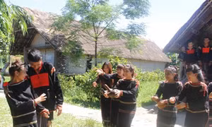 Lễ hỏi chồng của phụ nữ Êđê