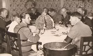 24 giờ cuối cùng của Hitler - Kỳ 2